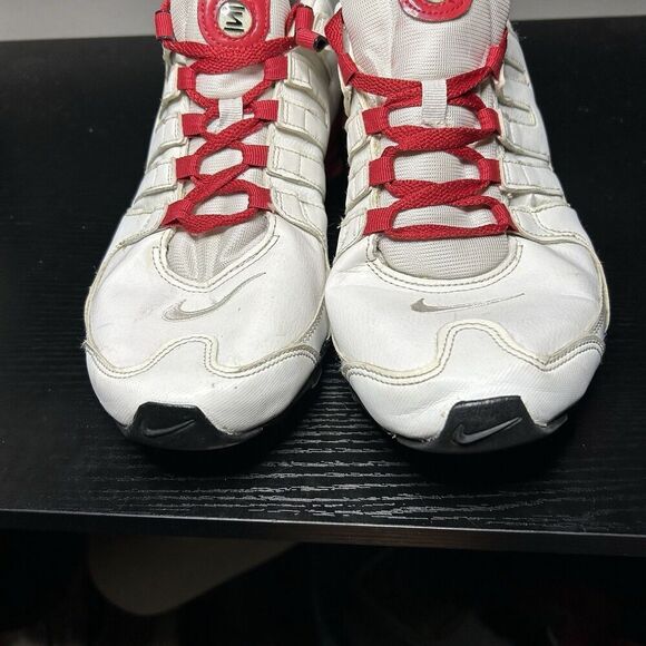 Nike Shox JX Sz 11 Leather White University Red Mens Running Sneakers 378341-110 - Picture 8 of 16